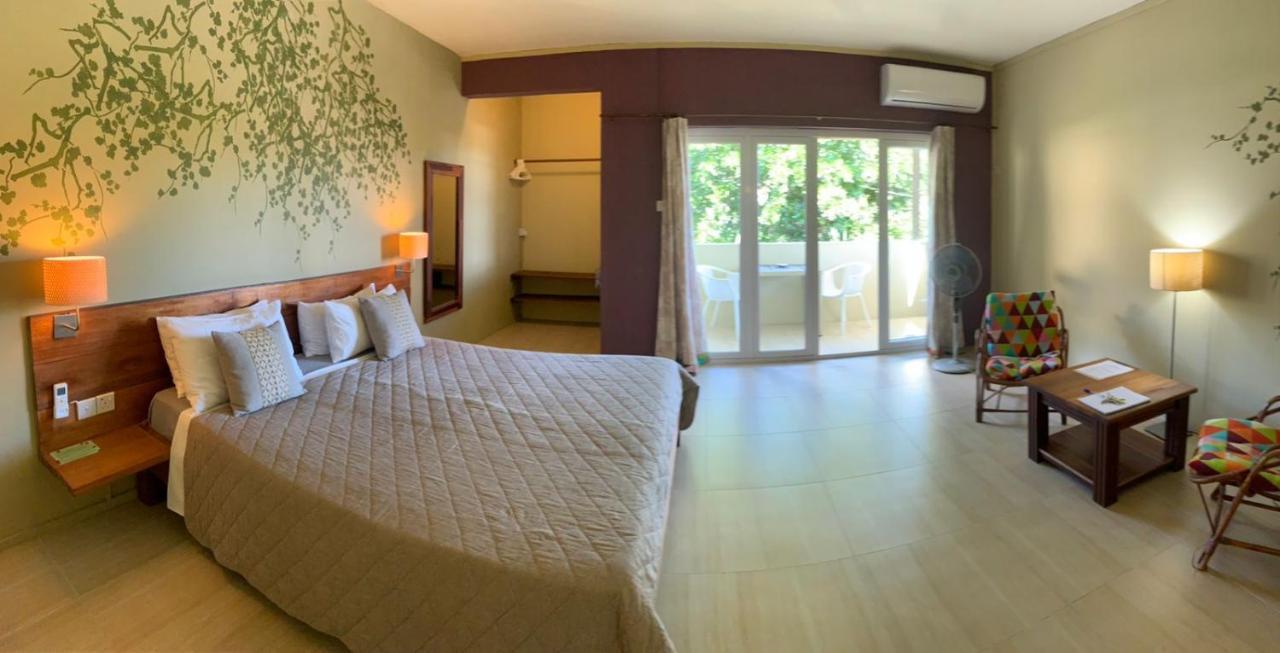Beautique Studios Lot 78 Ла-Голет Экстерьер фото